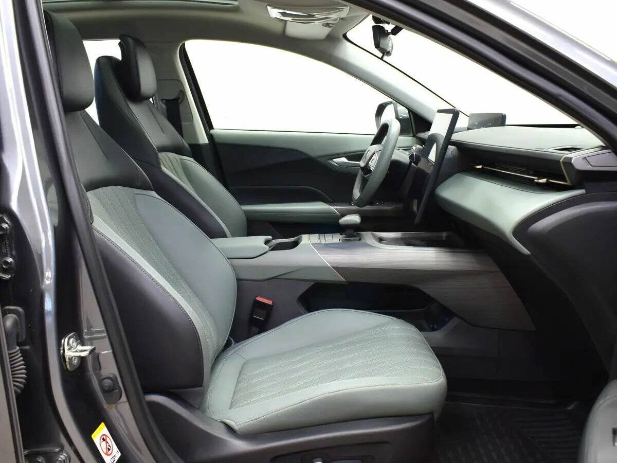 Changan Lamore, 2023 Фото №15