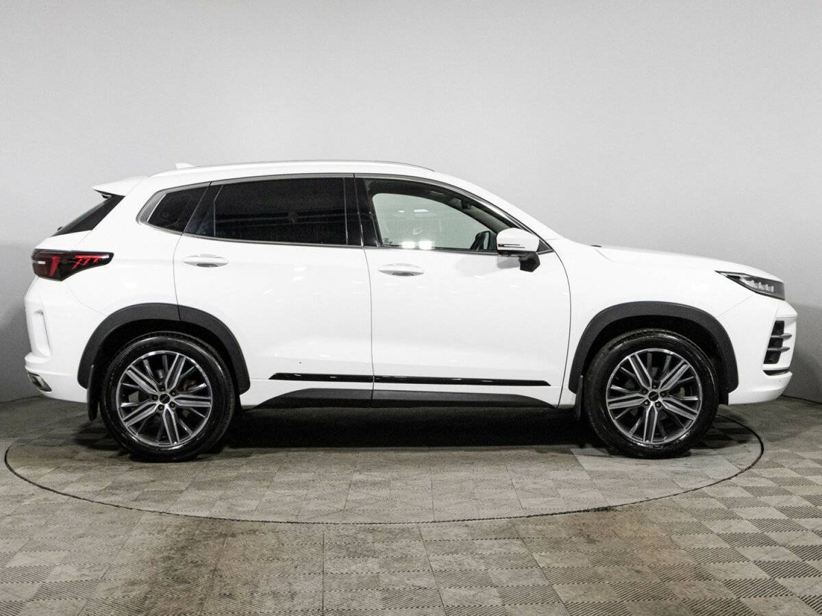 Exeed LX, 2022 Фото №4