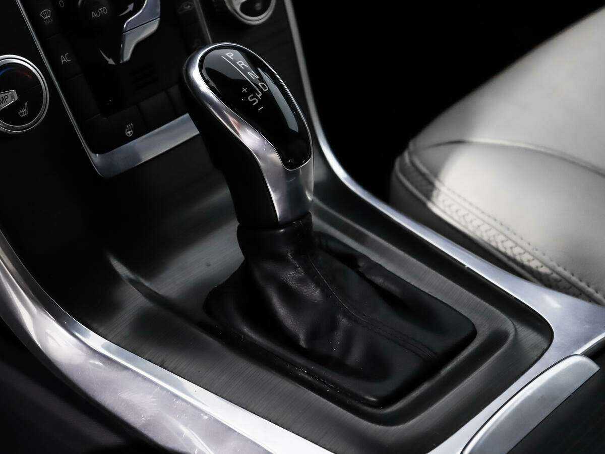 Volvo XC70, 2014 Фото №11