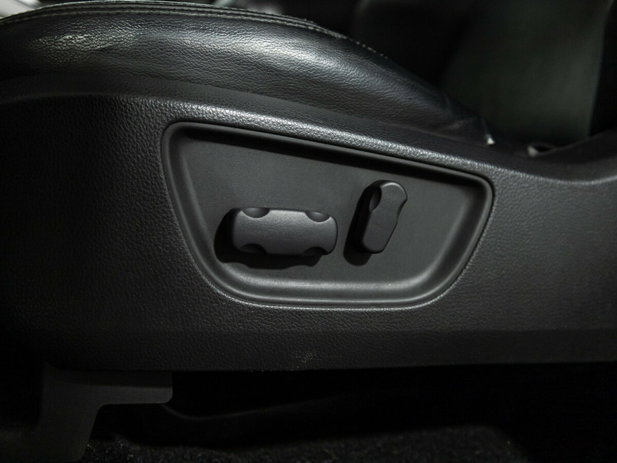 Mitsubishi Pajero Sport III, 2017 Фото №12