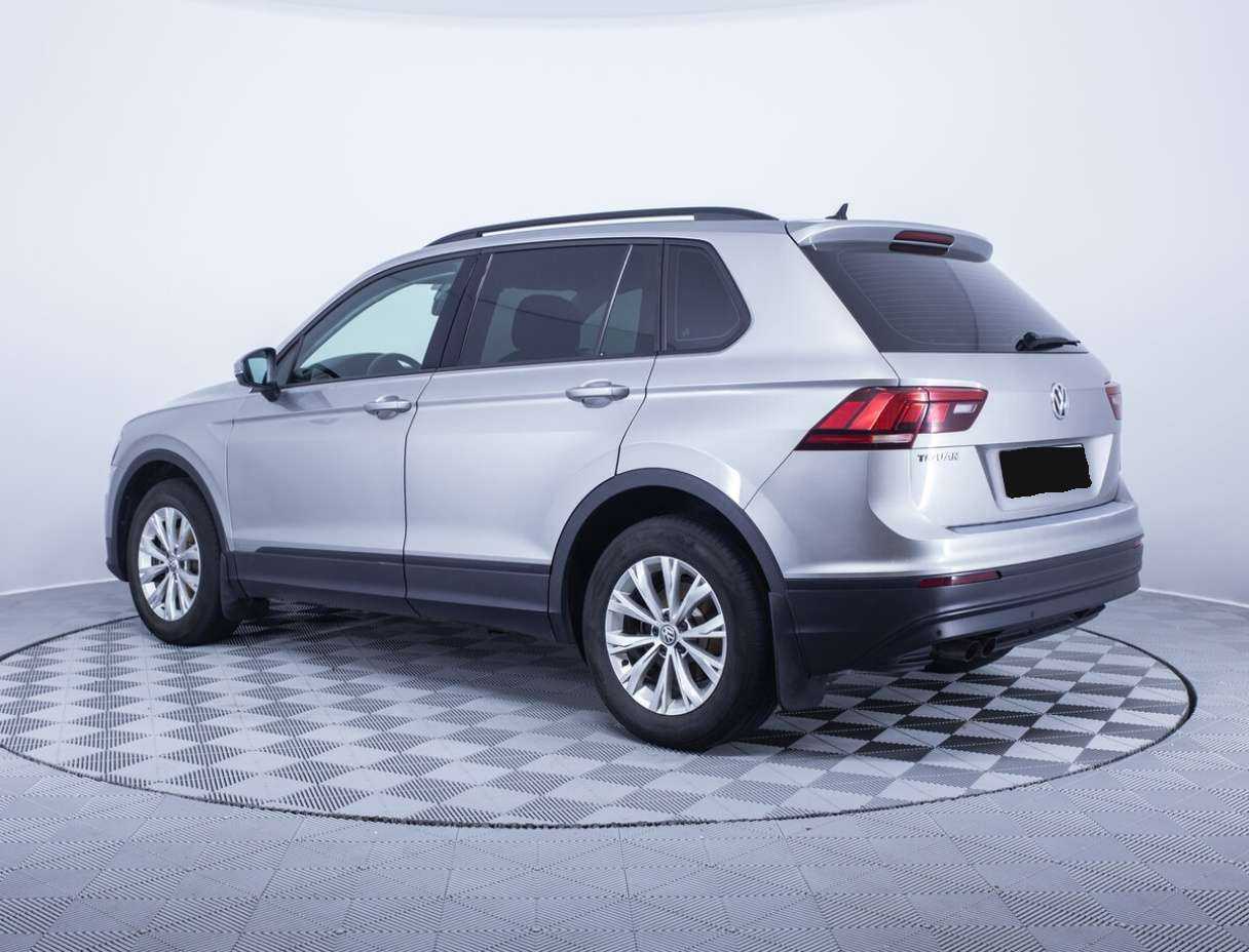 Volkswagen Tiguan, 2020 Фото №7