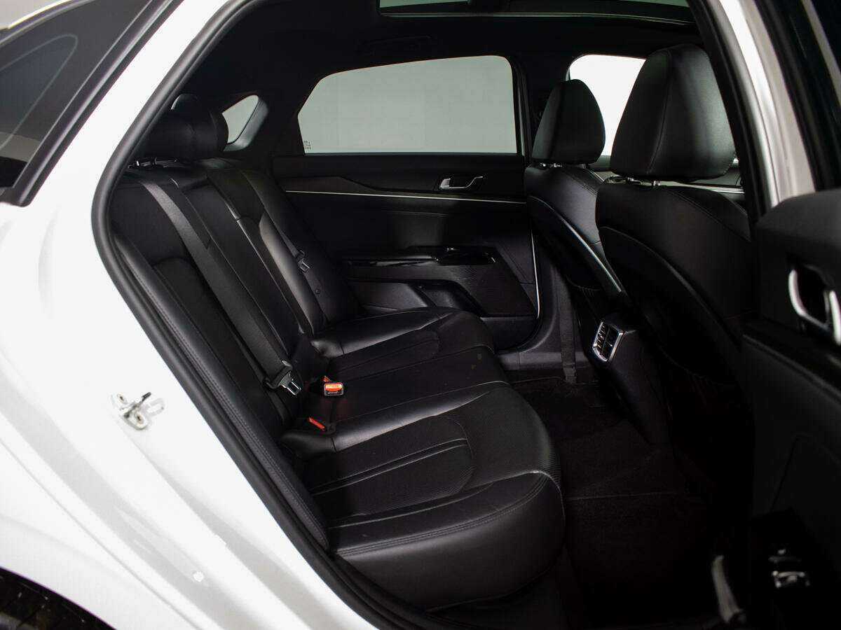 Kia K5, 2021 Фото №8