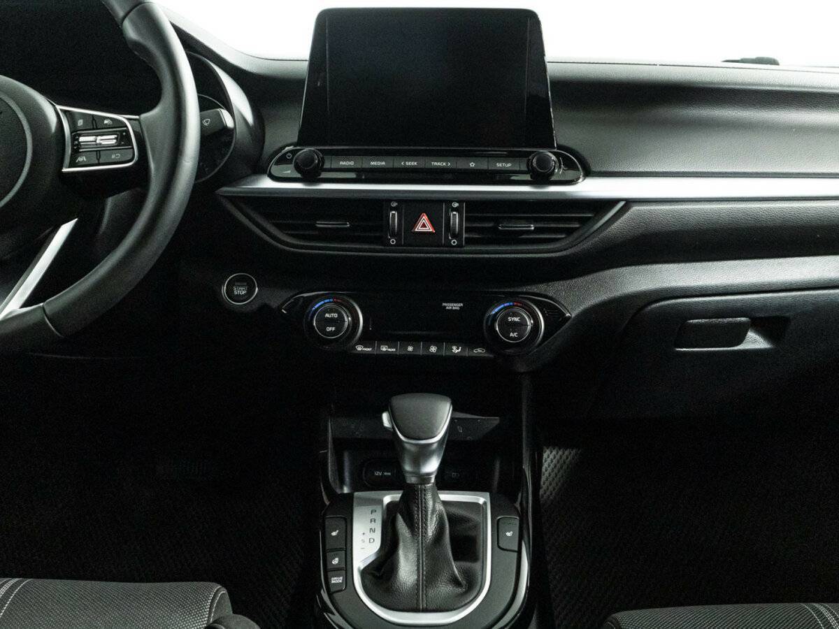 Kia Cerato, 2021 Фото №14