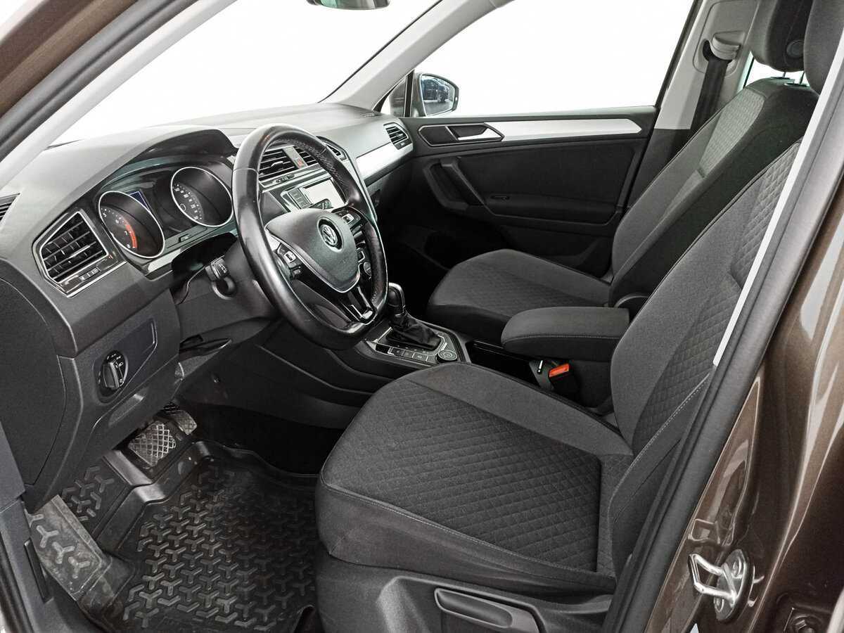 Volkswagen Tiguan, 2017 Фото №14