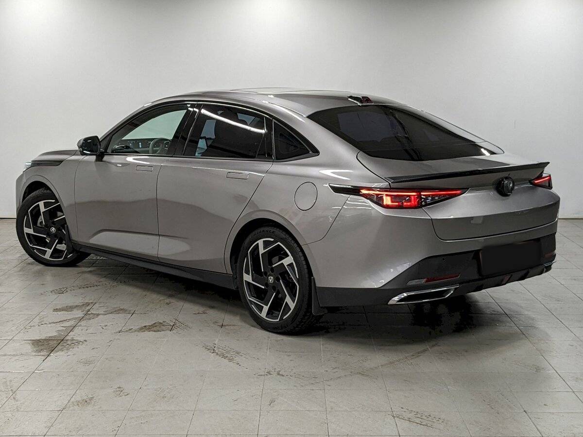 Changan Lamore, 2023 Фото №7