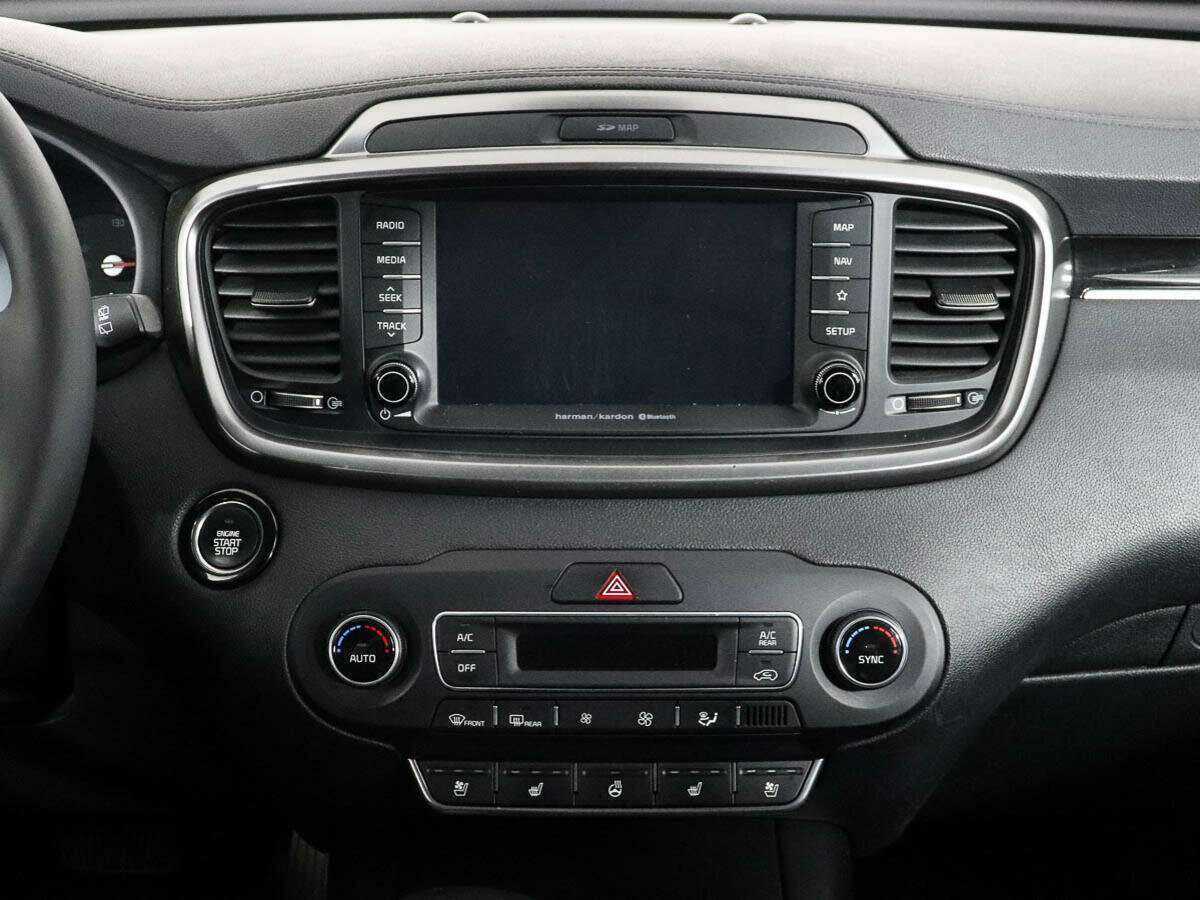 Kia Sorento, 2018 Фото №12