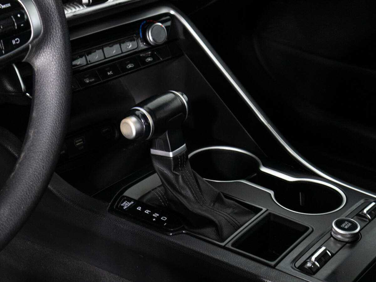 Kia K5, 2020 Фото №16