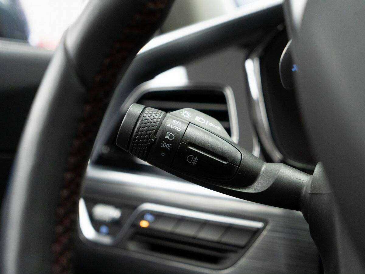 Geely Tugella, 2021 Фото №17