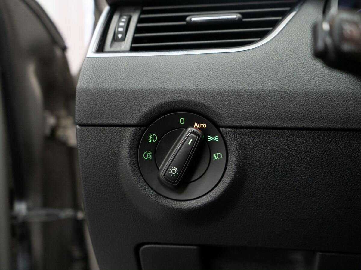 Skoda Octavia, 2018 Фото №15