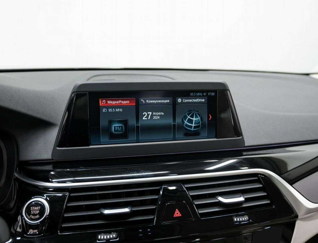 BMW 5 серии 520i, 2018 Фото №22