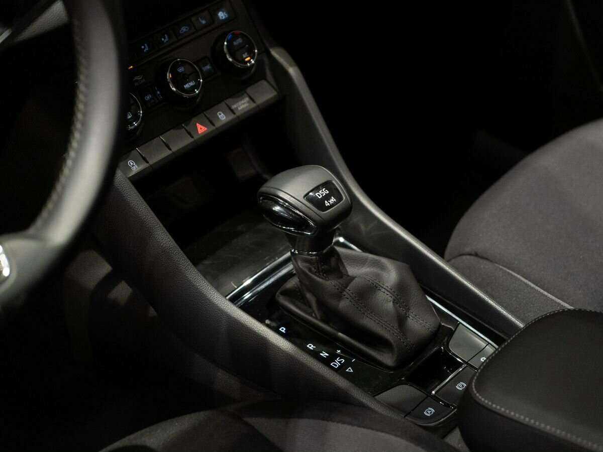 Skoda Karoq DSG6, 2021 Фото №11