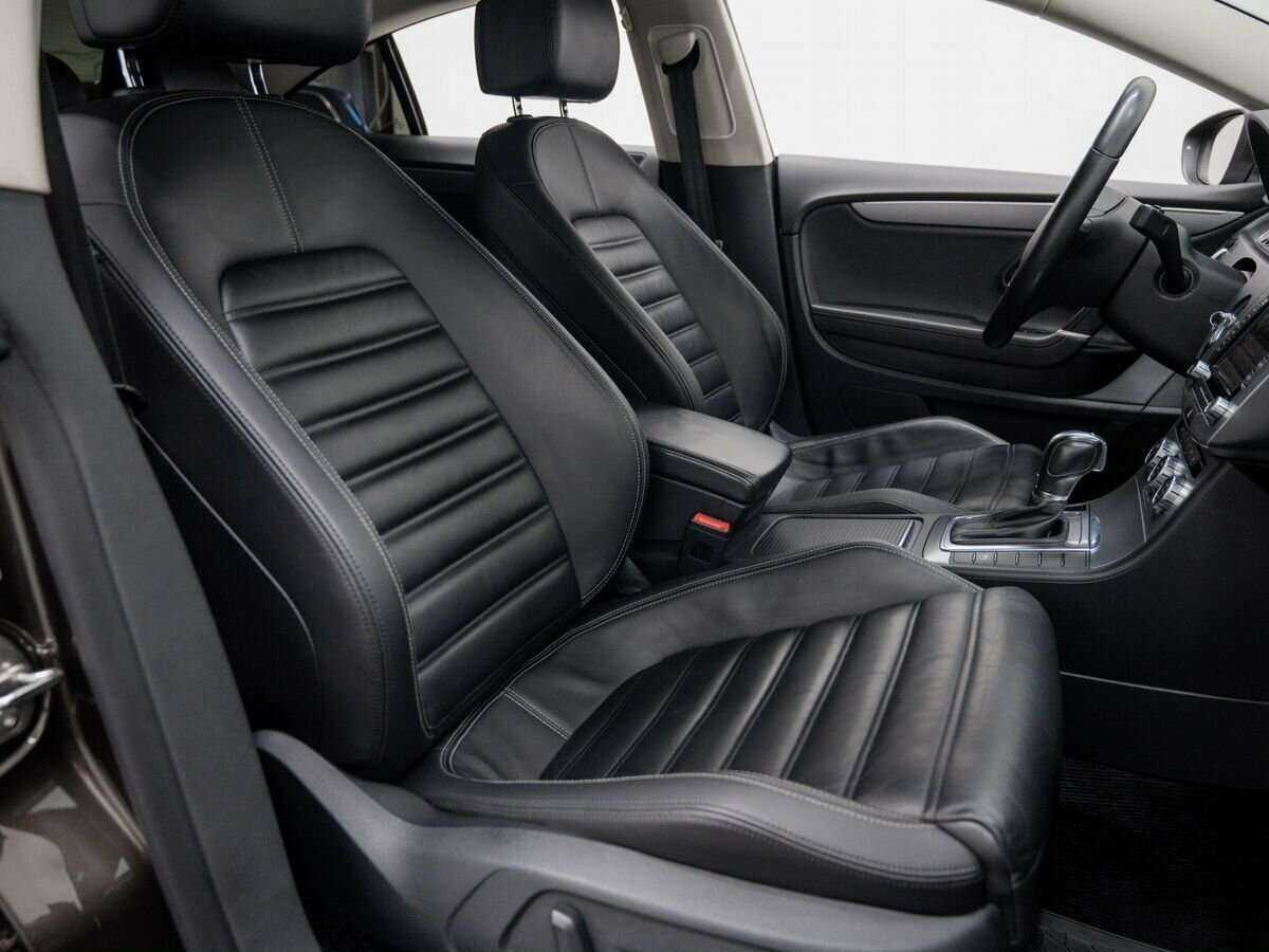 Volkswagen Passat CC, 2012 Фото №8