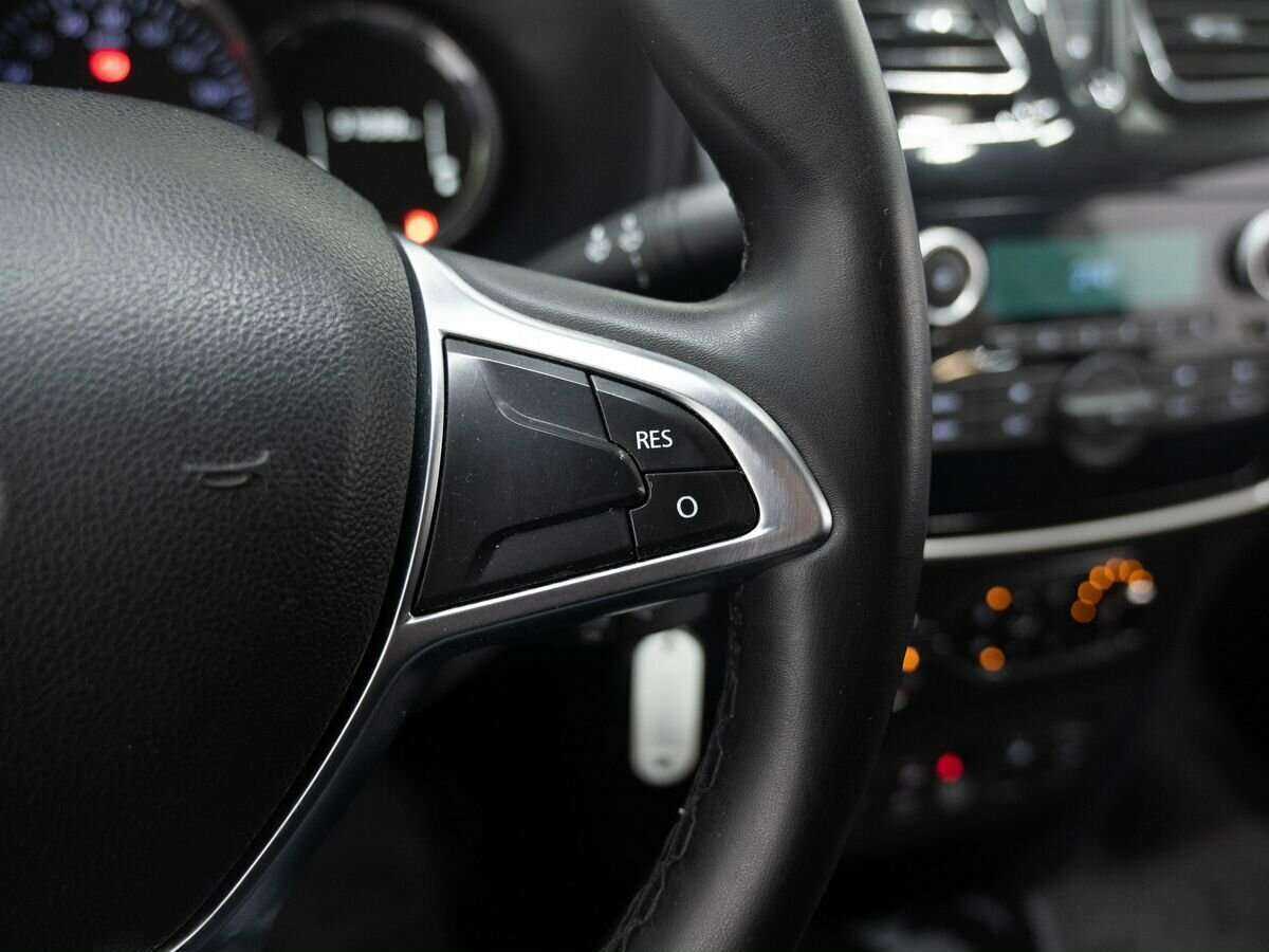 Renault Logan, 2020 Фото №16