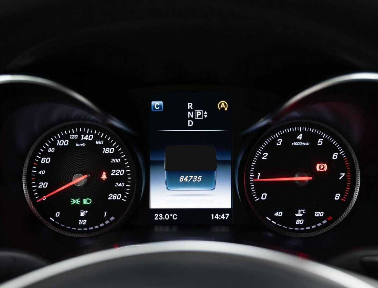 Mercedes-Benz C-Класс 250, 2015 Фото №21