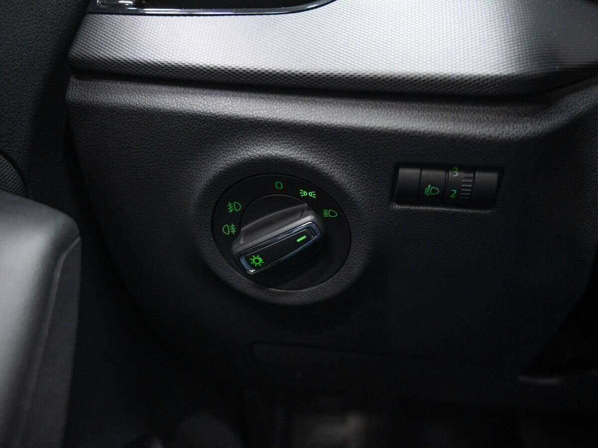 Skoda Rapid, 2021 Фото №17