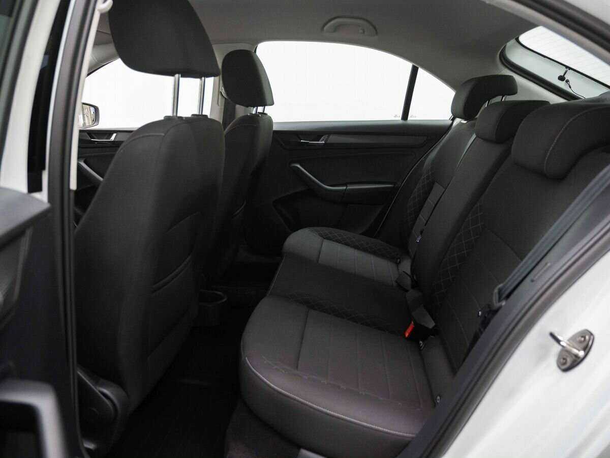 Skoda Rapid, 2022 Фото №12
