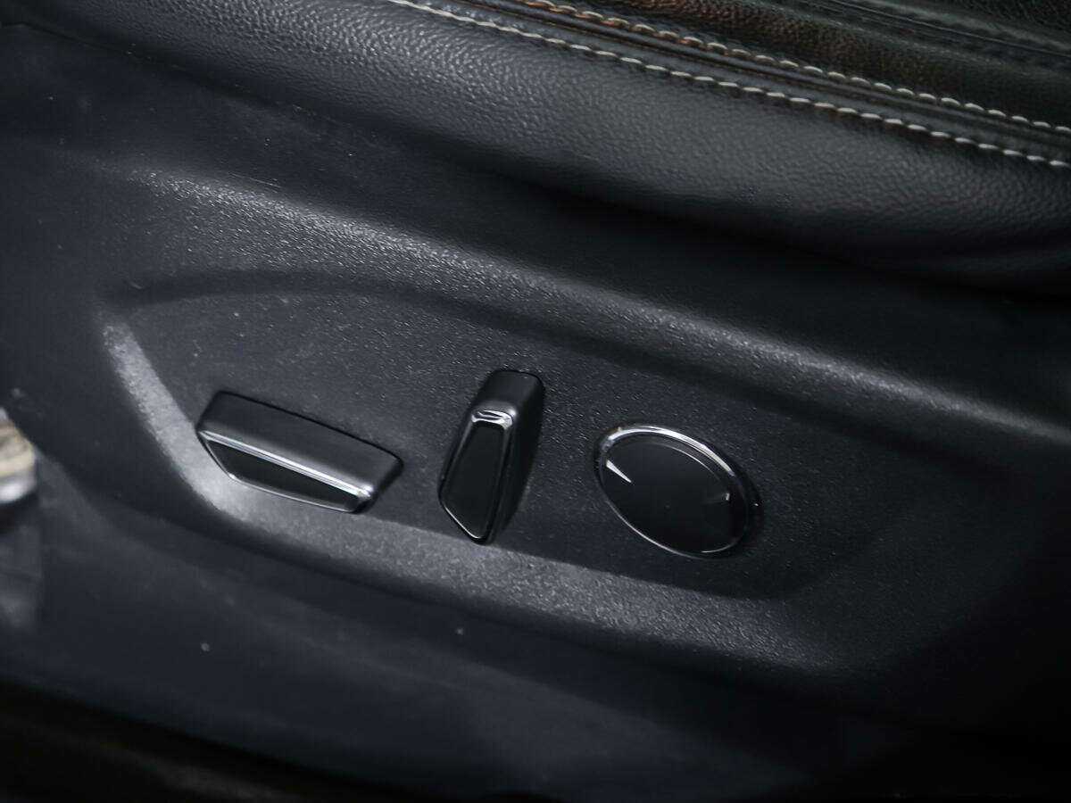 Ford Explorer, 2017 Фото №21