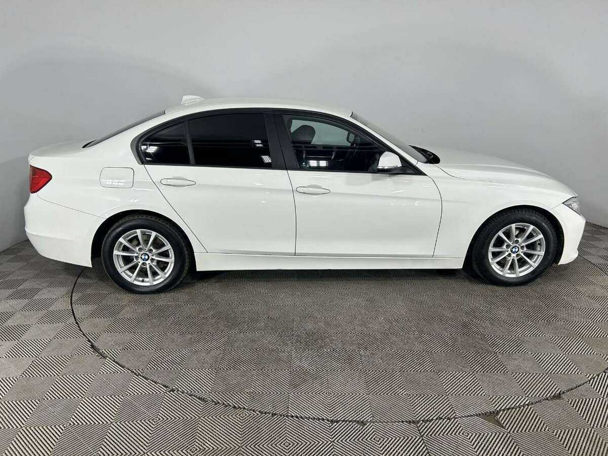 BMW 3 серии 320i, 2014 - 186 000 км. | Фото №4