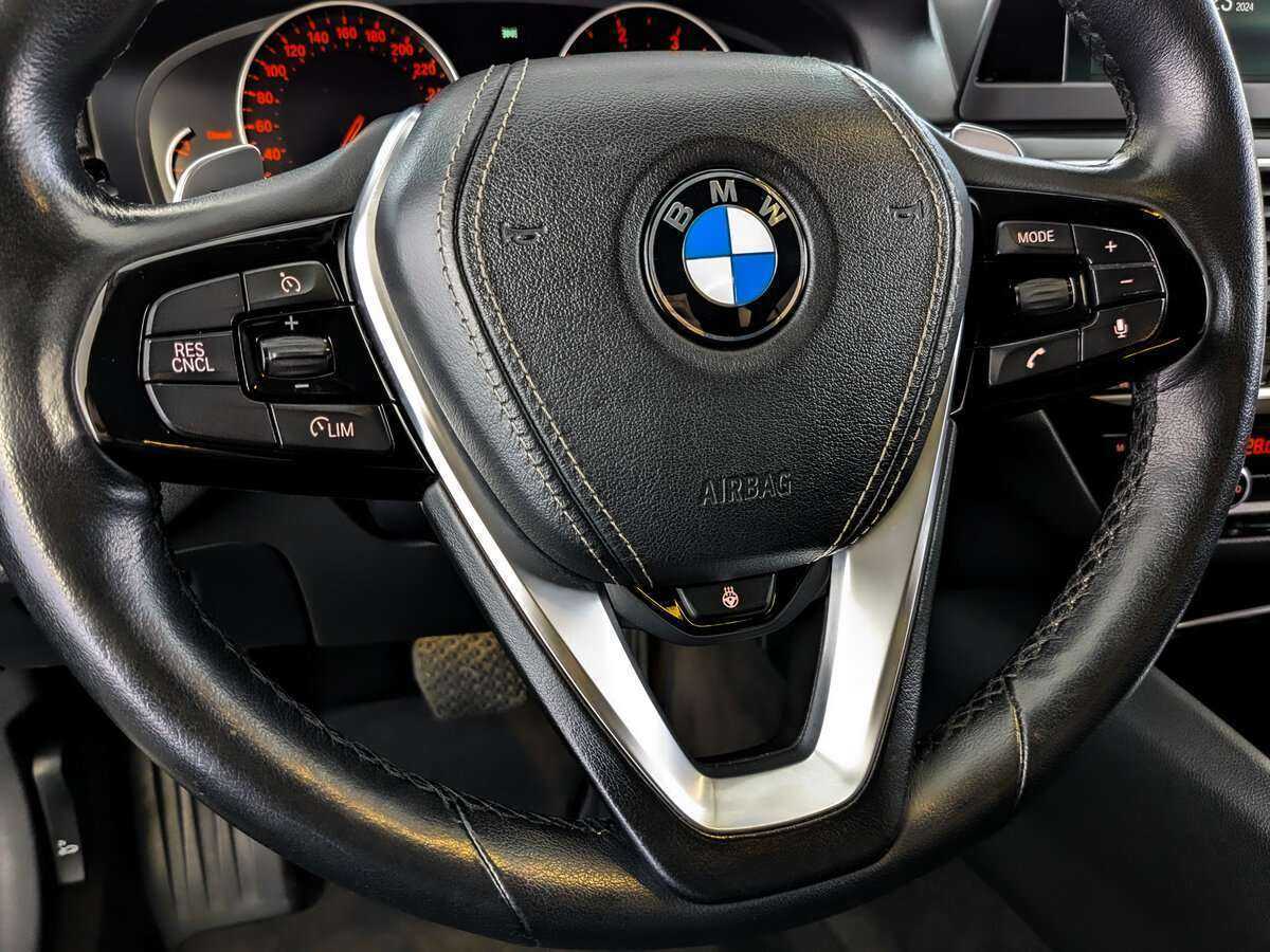 BMW 5 серии 520d, 2018 Фото №21