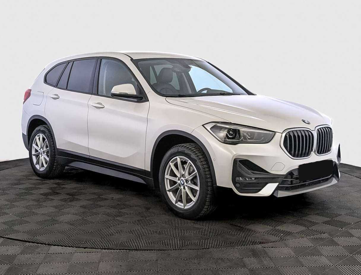 BMW X1 18d xDrive, 2019 - 56 626 км. | Фото №3