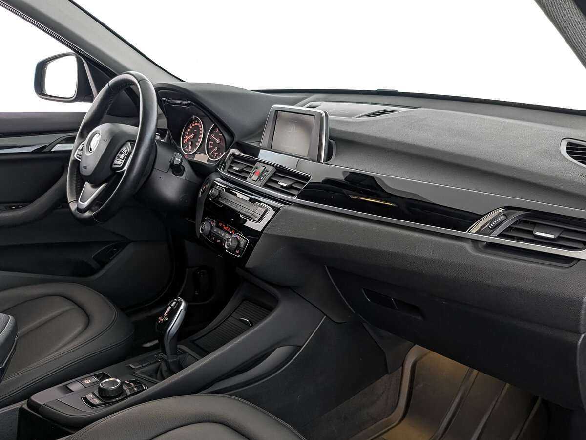 BMW X1 18i sDrive, 2017 Фото №9