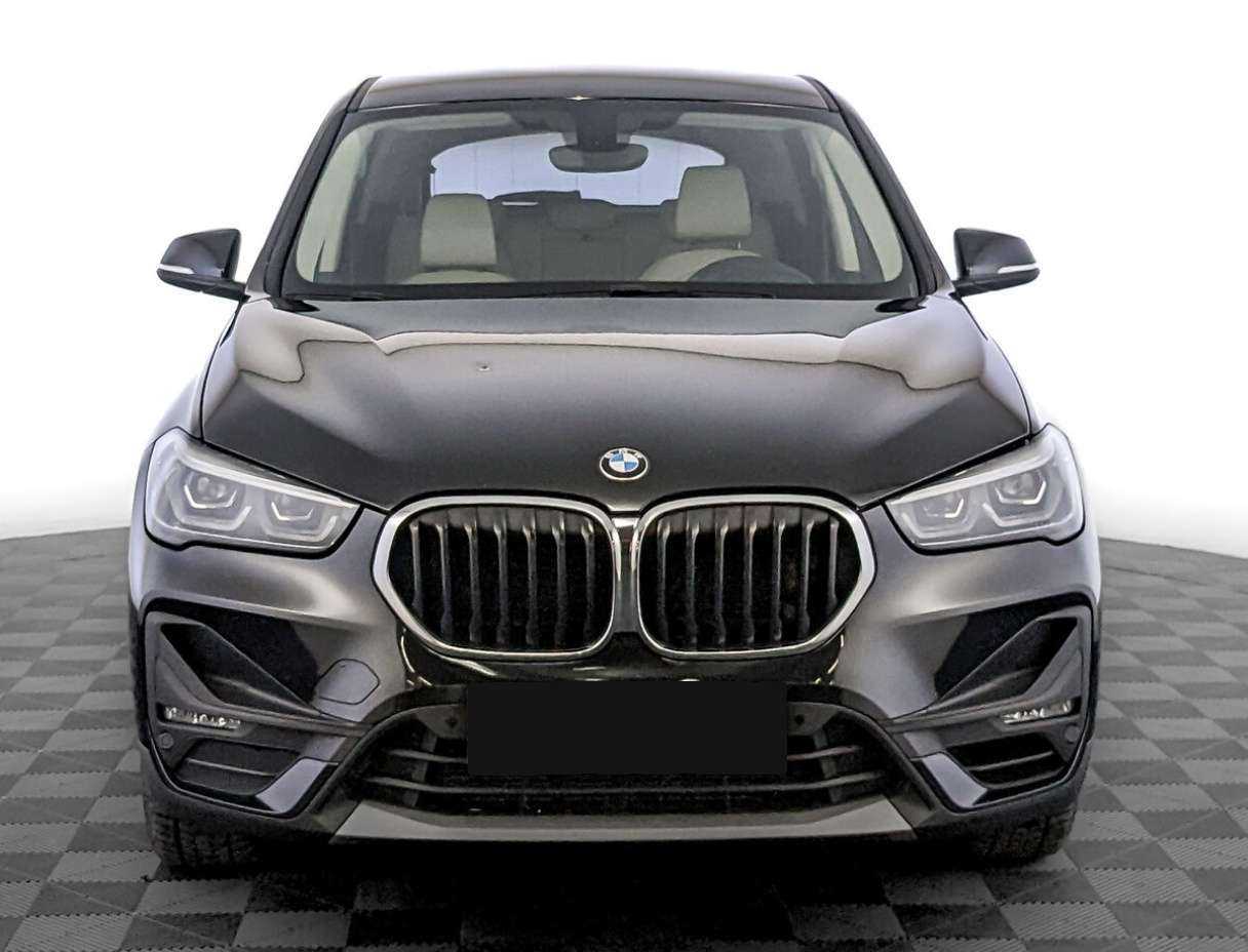 BMW X1 18i sDrive, 2021 Фото №2