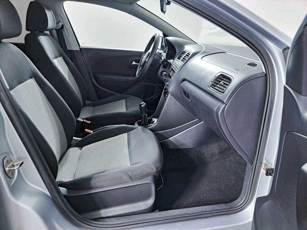 Volkswagen Polo, 2014 Фото №9