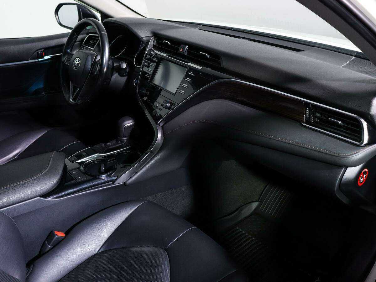 Toyota Camry, 2019 - 102 348 км. | Фото №7