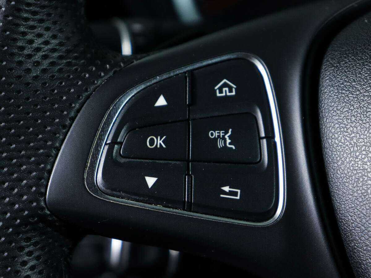 Mercedes-Benz C-Класс 180 9G-TRONIC, 2017 Фото №18