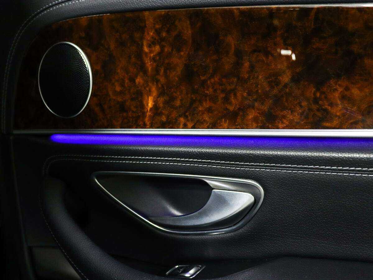 Mercedes-Benz E-Класс 200, 2016 Фото №16