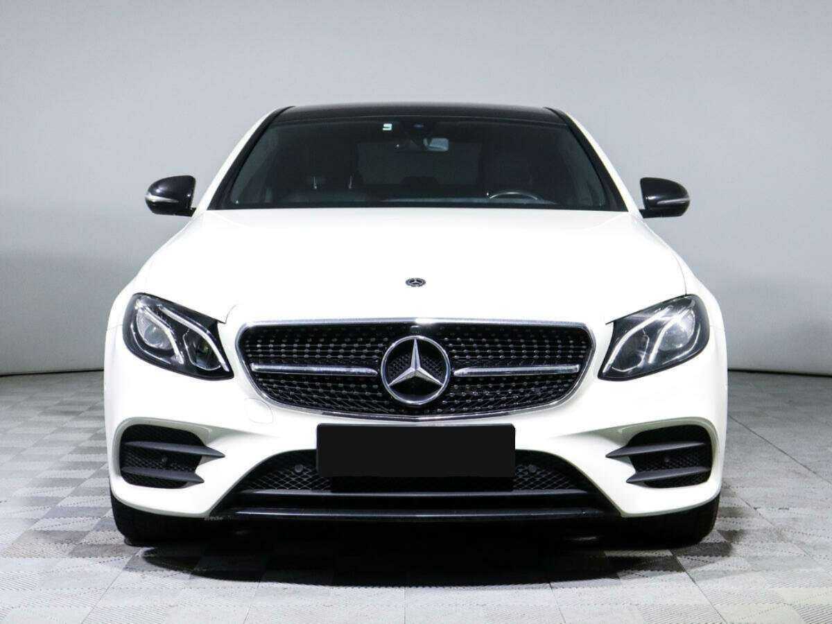 Mercedes-Benz E-Класс 200, 2017 - 81 759 км. | Фото №2