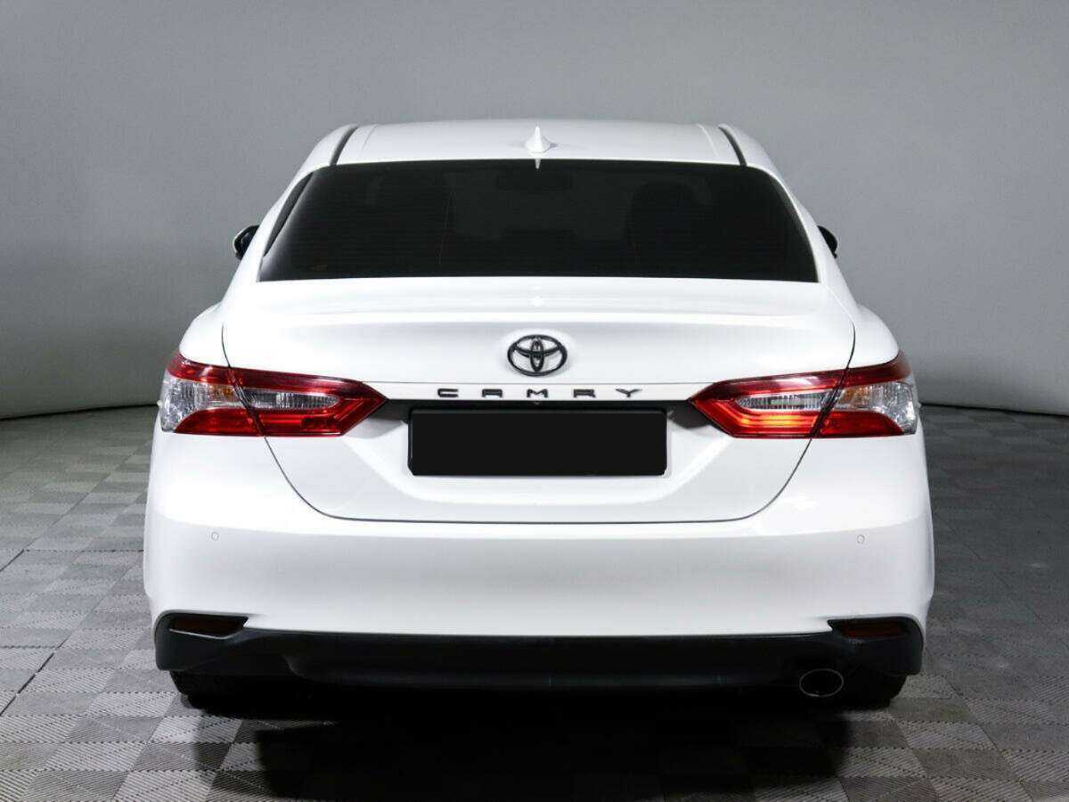 Toyota Camry, 2018 - 76 150 км. | Фото №6