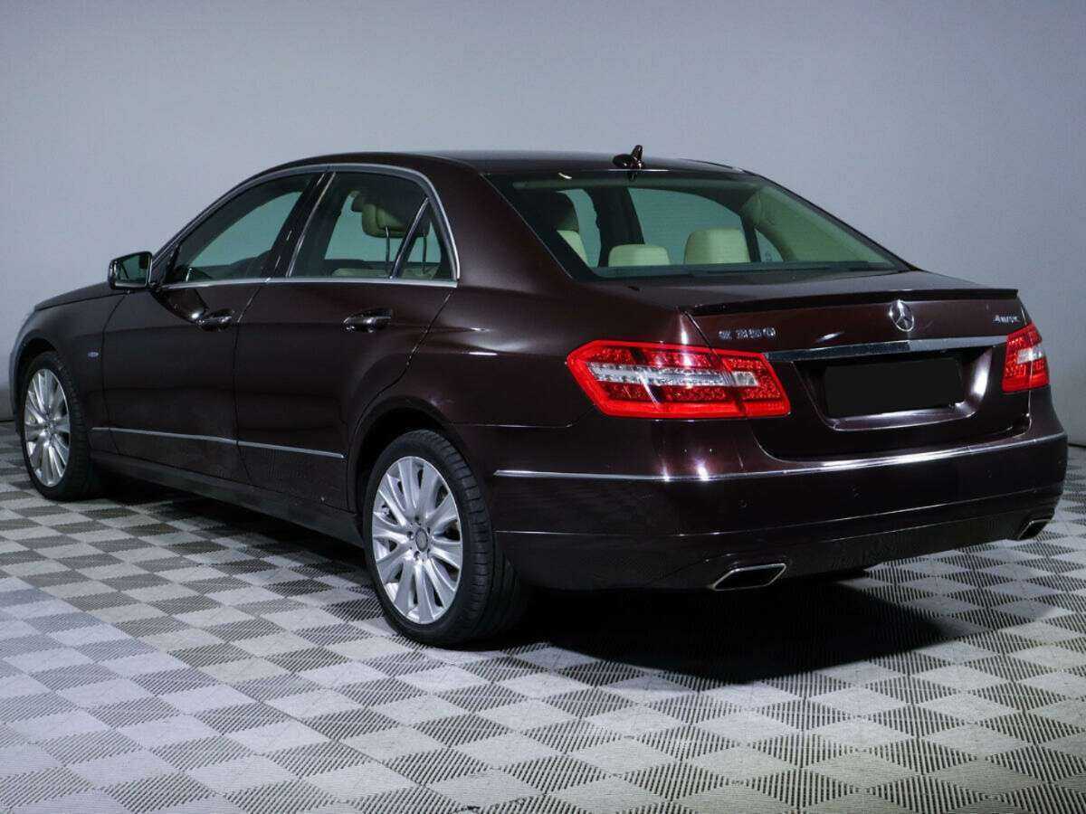 Mercedes-Benz E-Класс 350, 2012 Фото №6