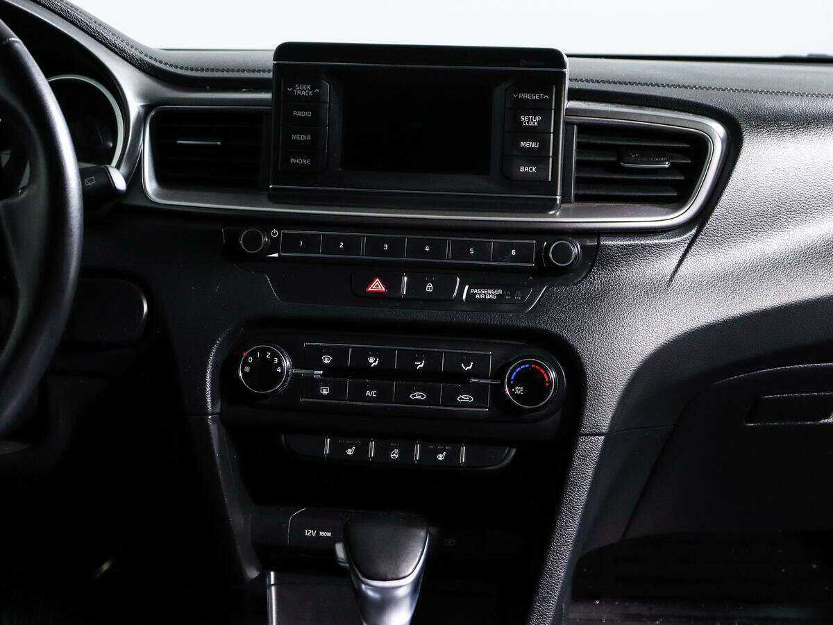 Kia Ceed, 2019 Фото №11