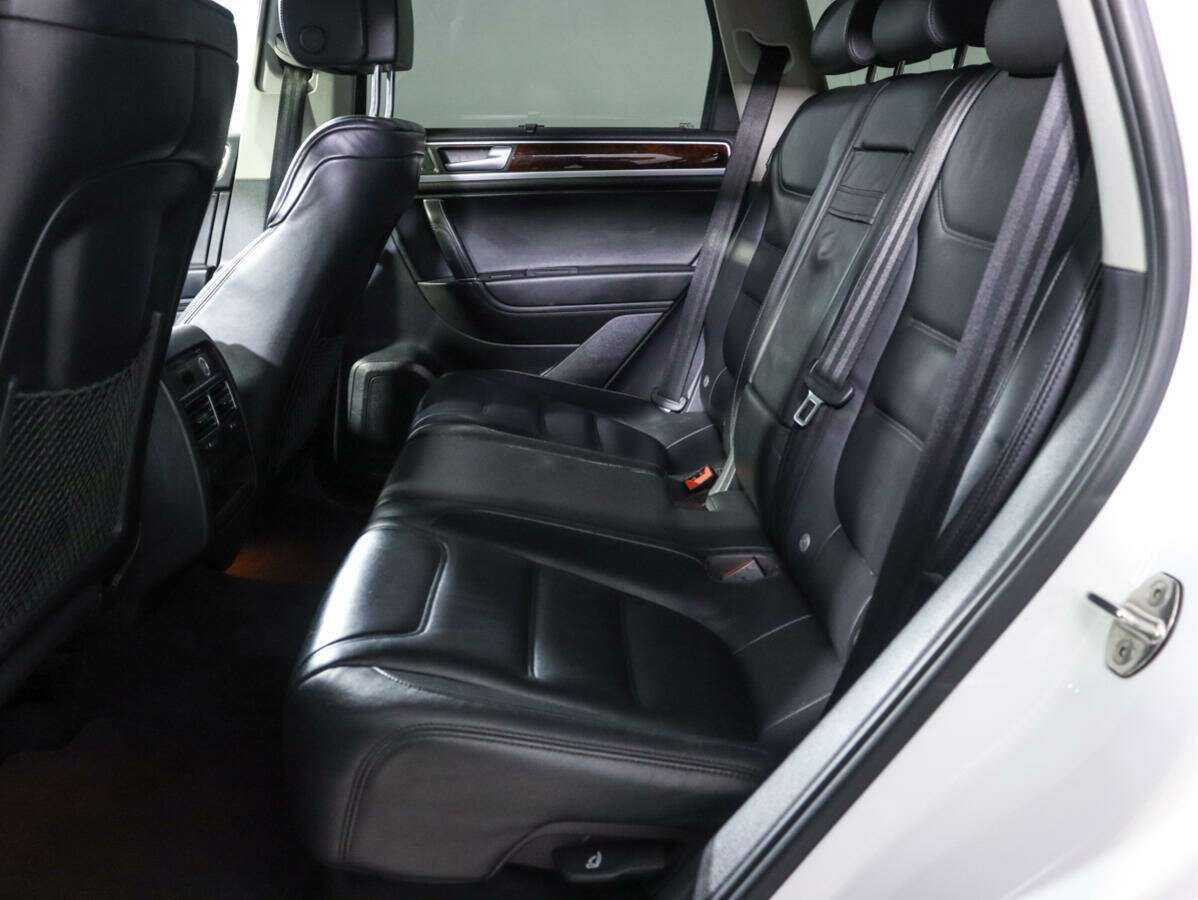 Volkswagen Touareg, 2012 Фото №5