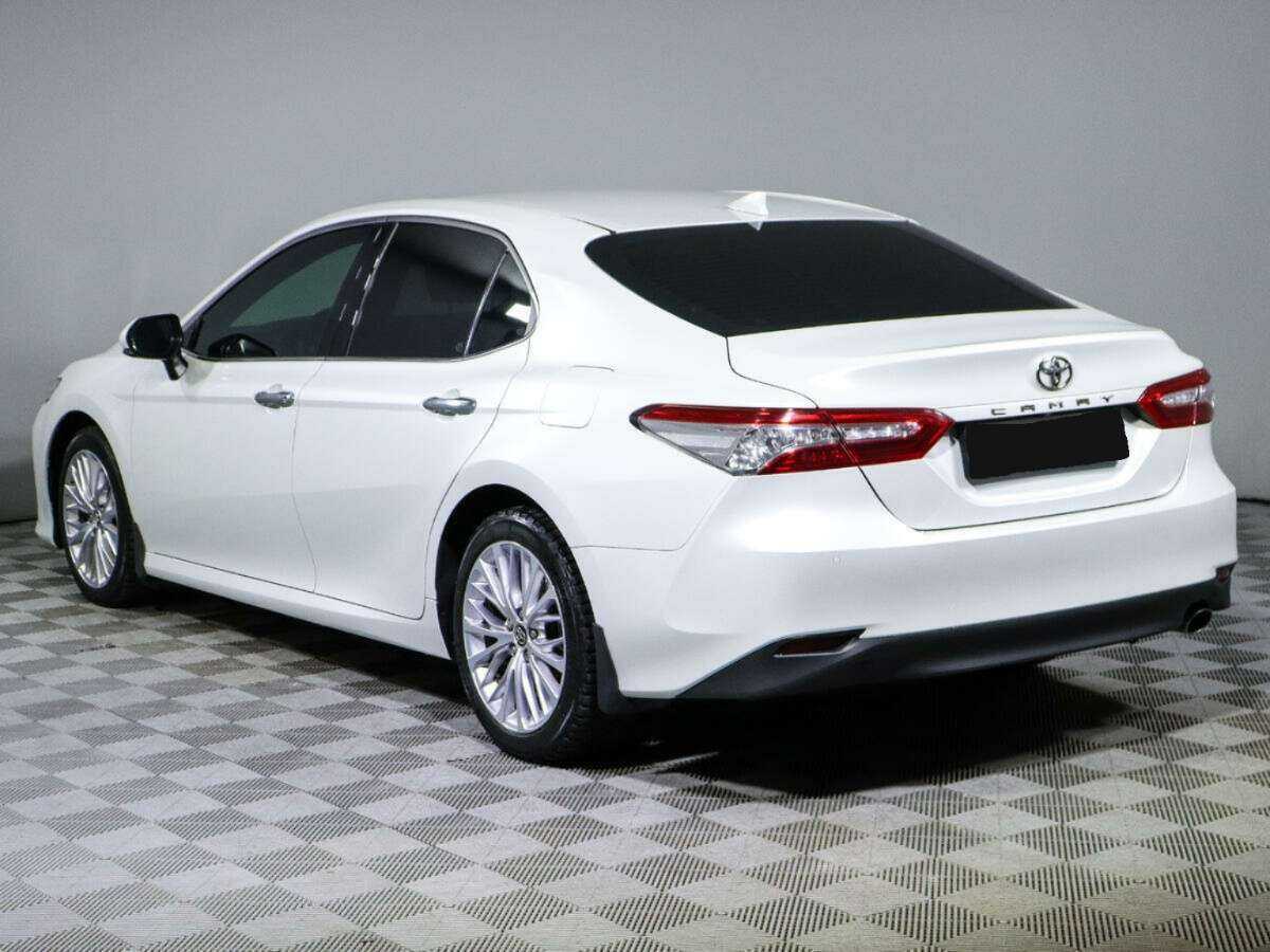 Toyota Camry, 2018 - 94 345 км. | Фото №6