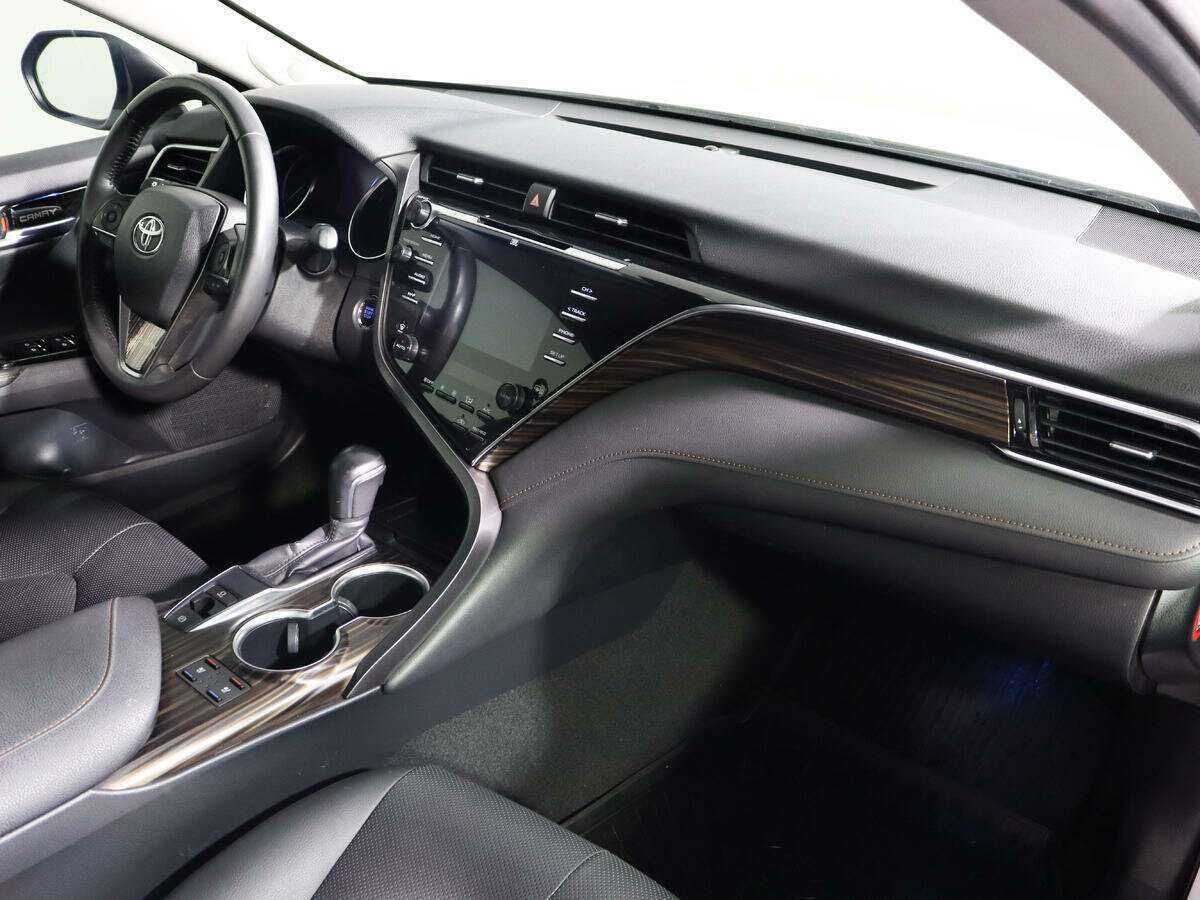 Toyota Camry, 2018 - 94 345 км. | Фото №7