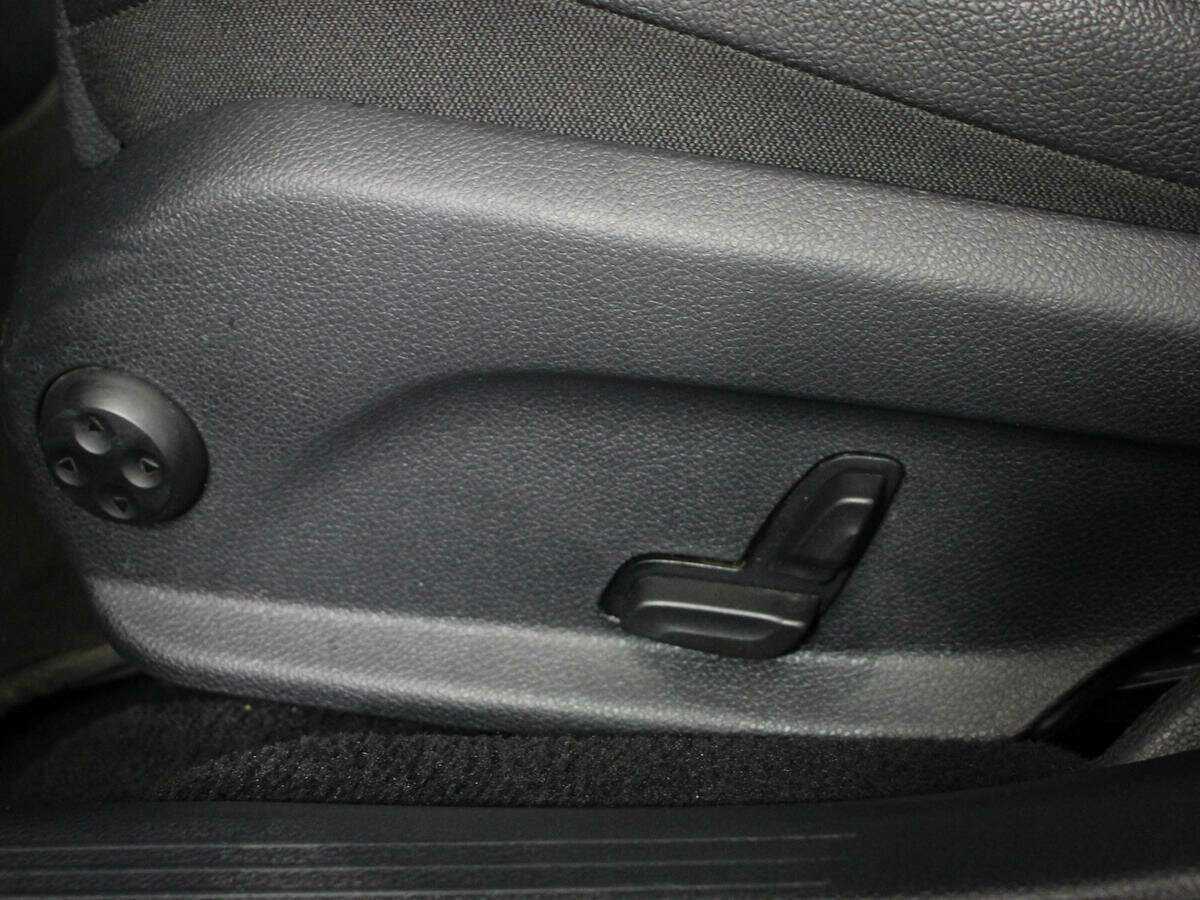 Mercedes-Benz E-Класс 200 d, 2020 Фото №18