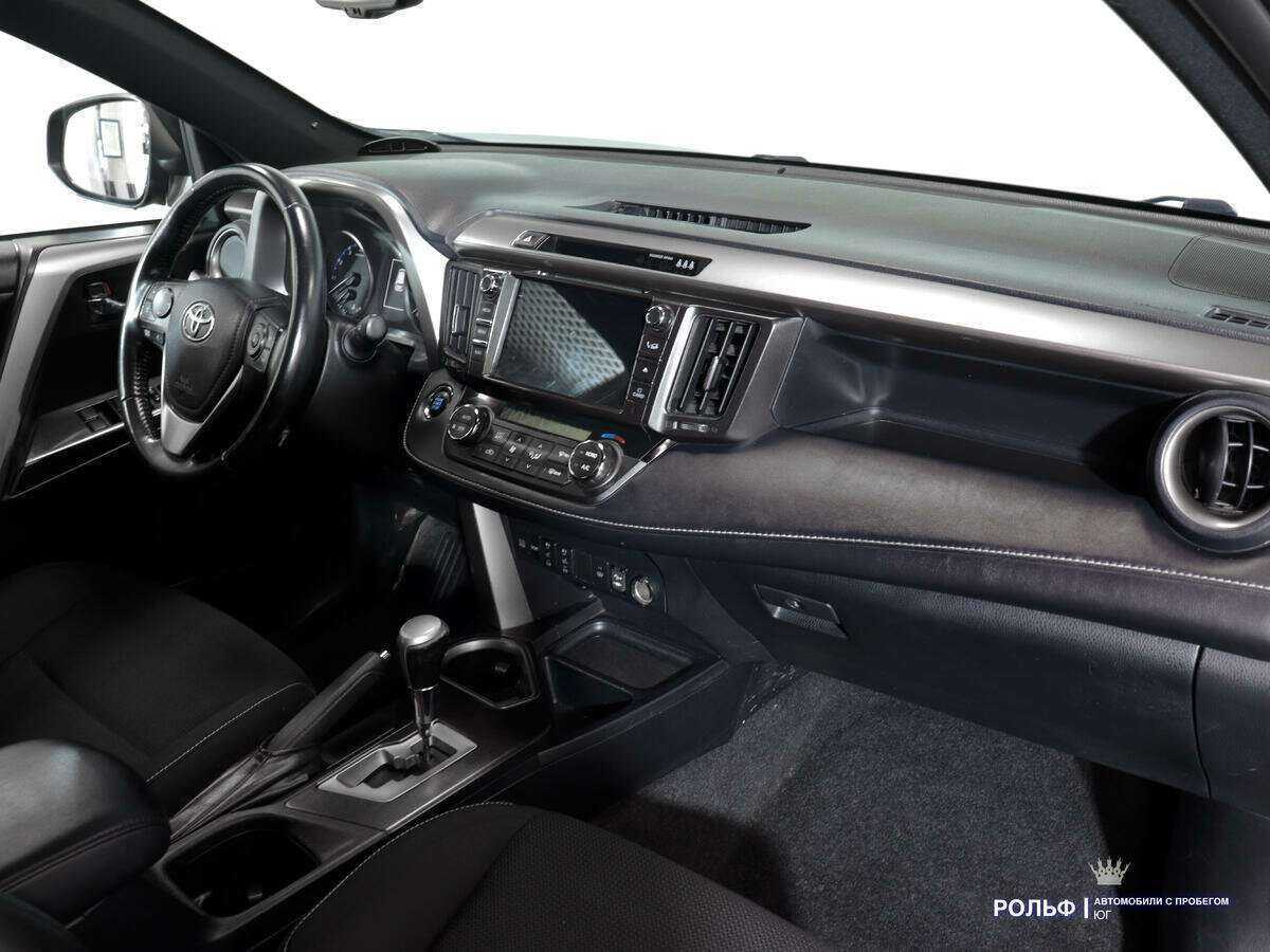 Toyota RAV4, 2019 - 109 423 км. | Фото №8