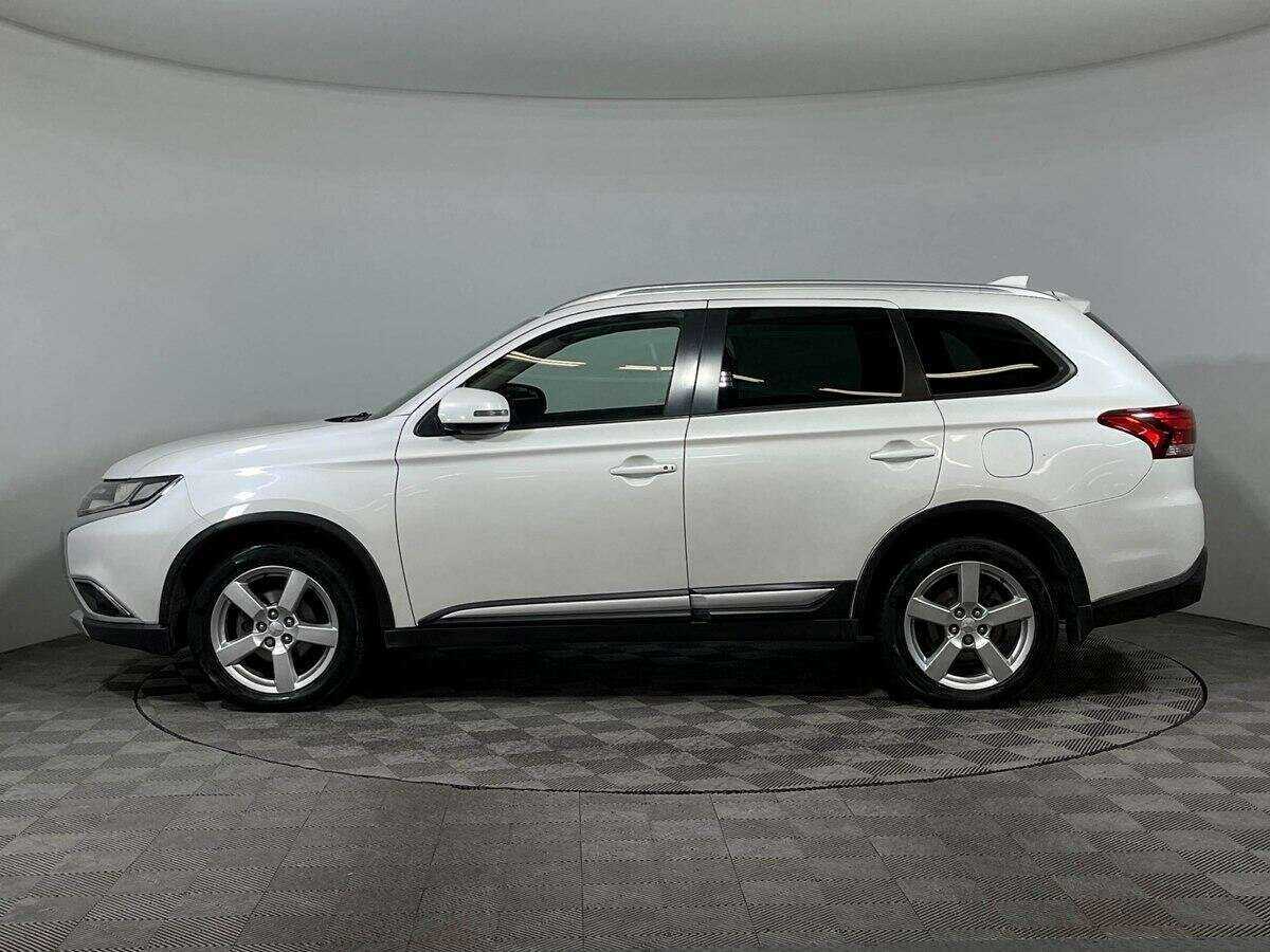 Mitsubishi Outlander, 2018 - 107 583 км. | Фото №8