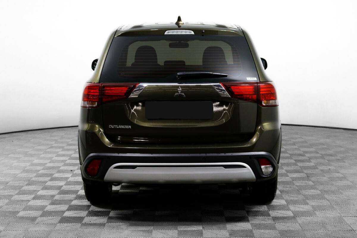 Mitsubishi Outlander, 2020 - 7 842 км. | Фото №6