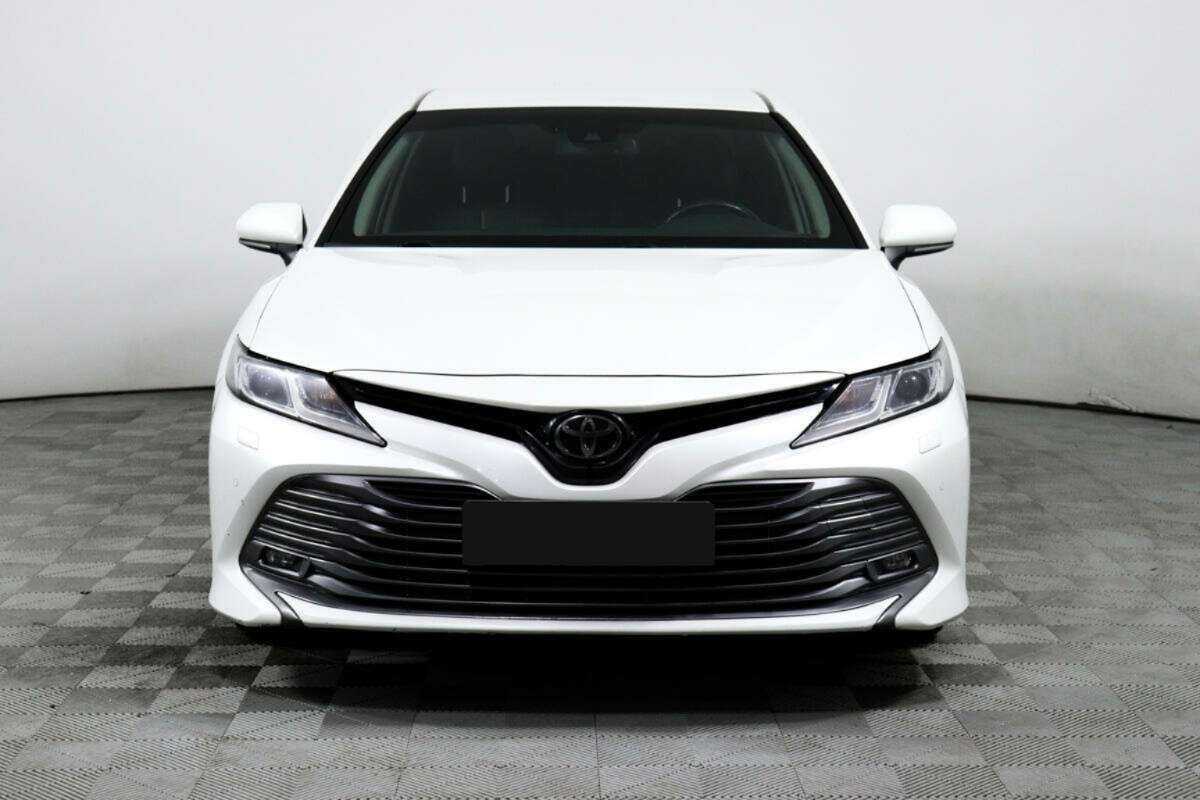 Toyota Camry, 2019 - 79 111 км. | Фото №2
