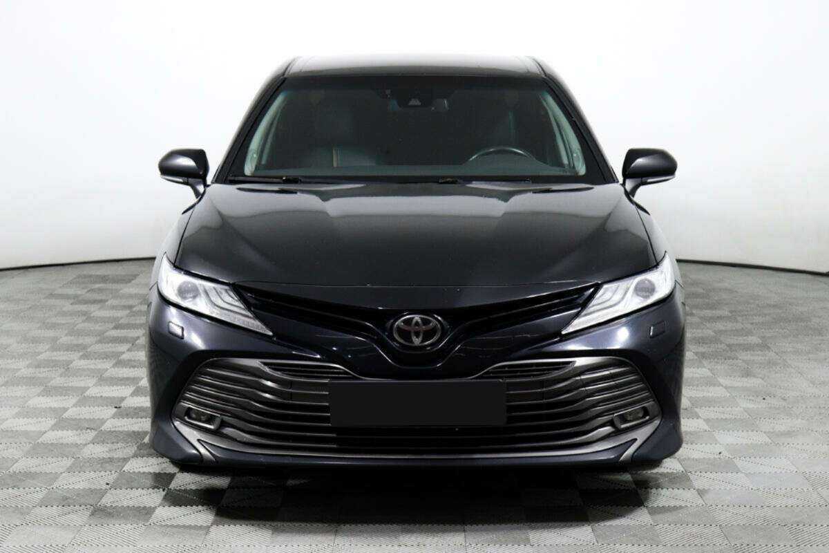 Toyota Camry, 2018 - 129 817 км. | Фото №2