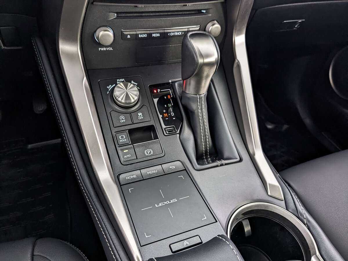 Lexus NX 200, 2019 Фото №25