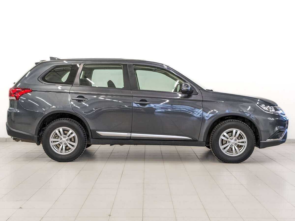 Mitsubishi Outlander, 2019 - 82 481 км. | Фото №4