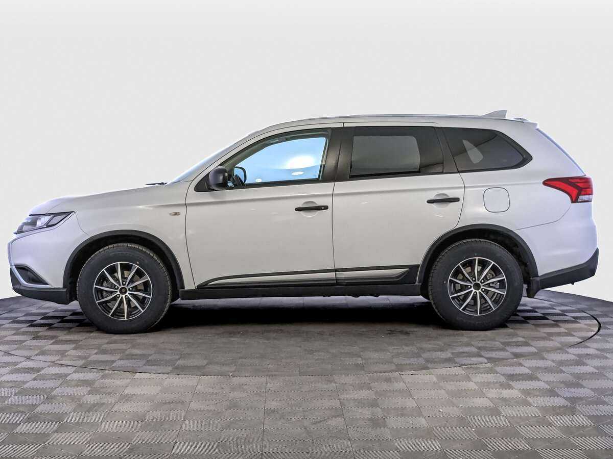 Mitsubishi Outlander, 2019 - 132 727 км. | Фото №8
