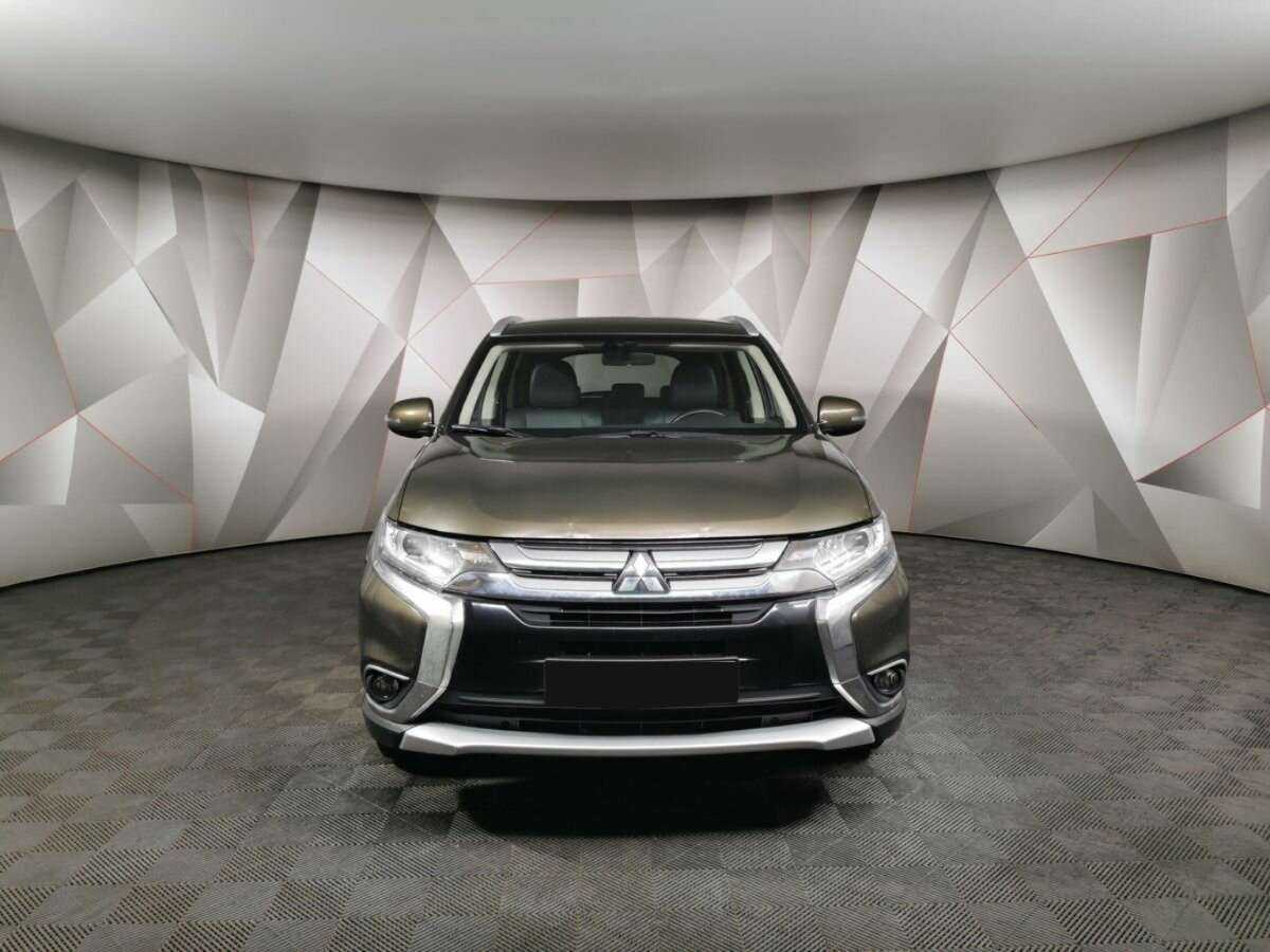 Mitsubishi Outlander, 2018 - 174 047 км. | Фото №7