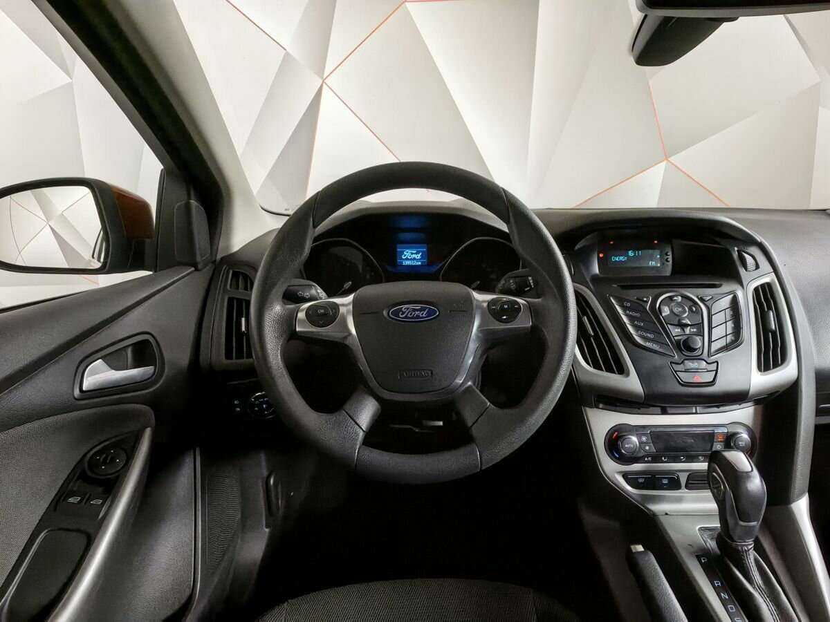 Ford Focus, 2013 Фото №15