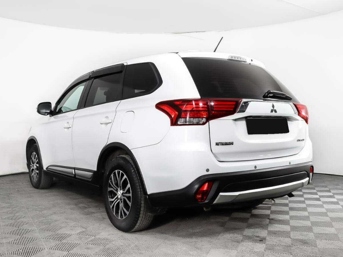 Mitsubishi Outlander, 2016 Фото №7
