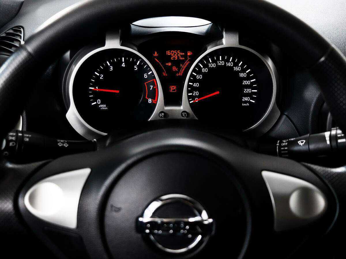 Nissan Juke, 2014 Фото №14